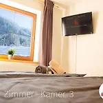 Gaestehaus Branders Bed & Breakfast Namlos